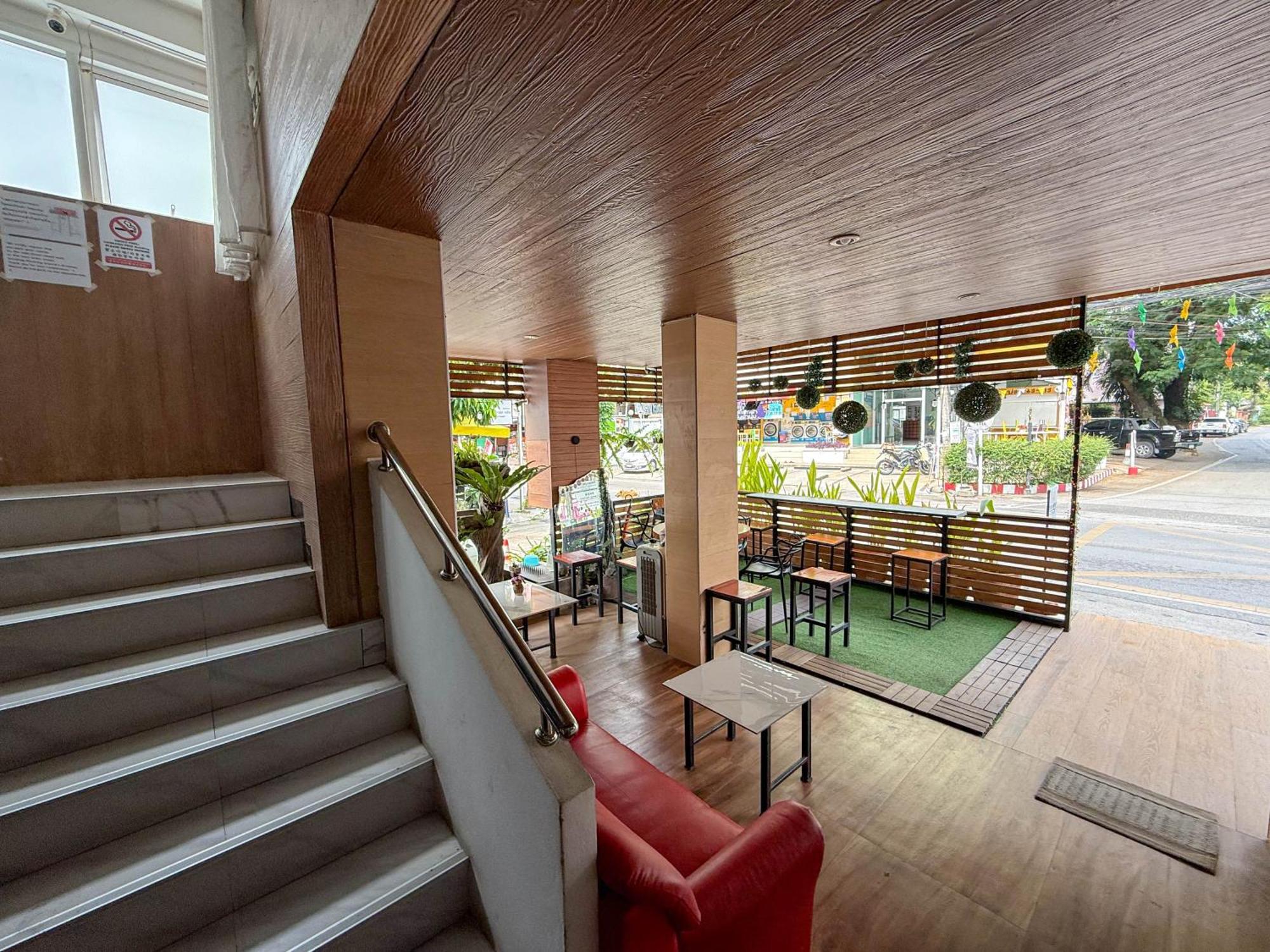 אפרטהוטל צ'יאנג מאי Racha Caftel - 7 House - รชาคาฟเทล מראה חיצוני תמונה